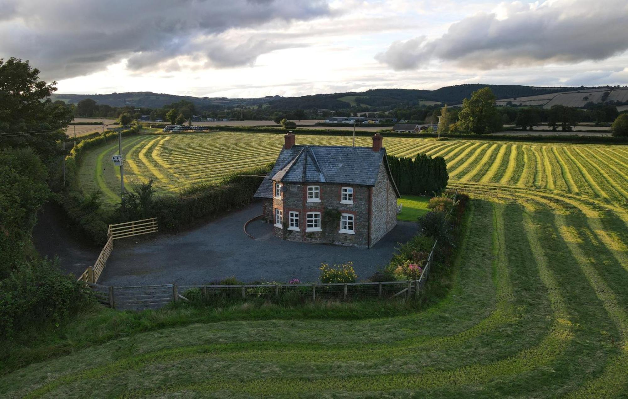 Country Cottage With Far Reaching Views Presteigne Exterior foto